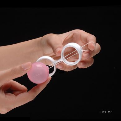 Набор вагинальных шариков LELO Beads, диаметр 3,5 см, изменяемая нагрузка, 2х28 и 2х37 г