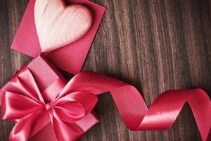 10 найкращих подарунків для неї на 14 лютого із секс-шопу